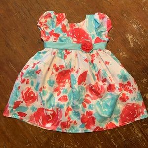 White | Ivory | Floral dress